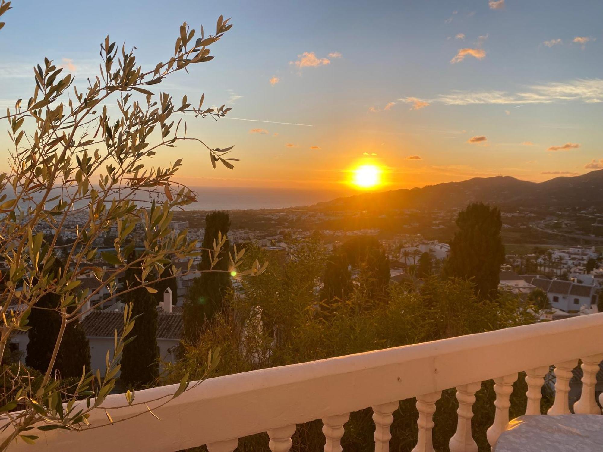 Precioso Apartamento Mandarinos Con Vistas Al Mar Nerja Exterior photo
